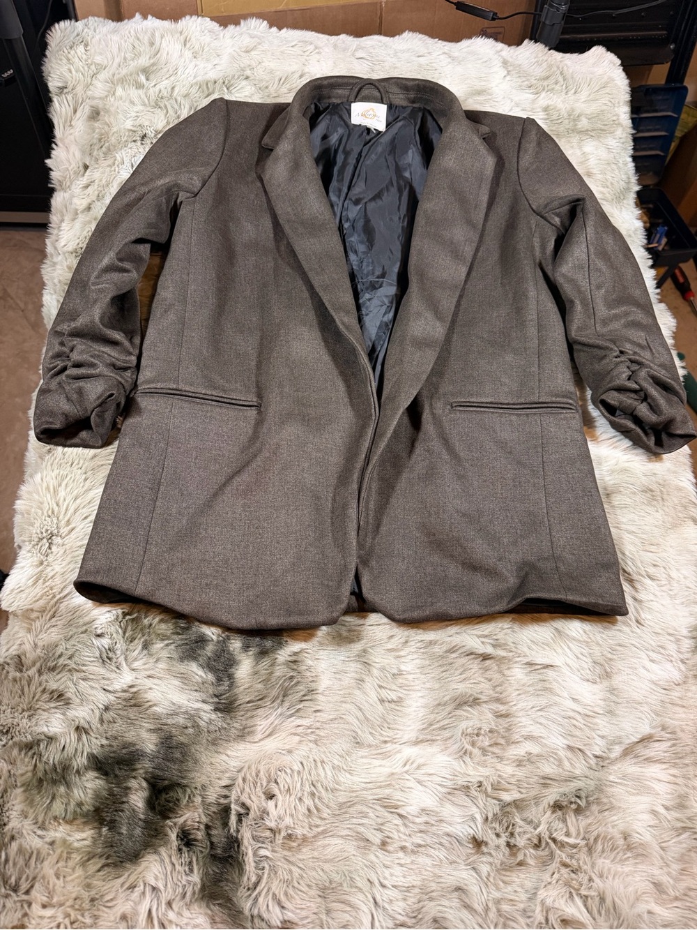 Moderno Rico Women's Open-Front Blazer Jacket - Brown